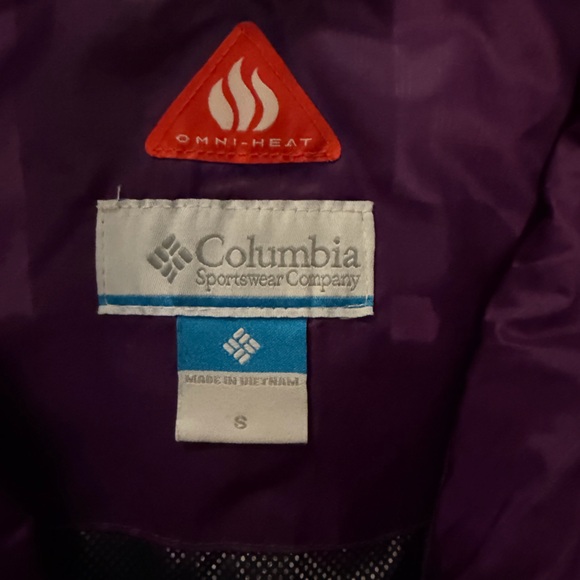 Columbia Women's Pink and Purple Vests Omni Heat - Picture 6 of 6